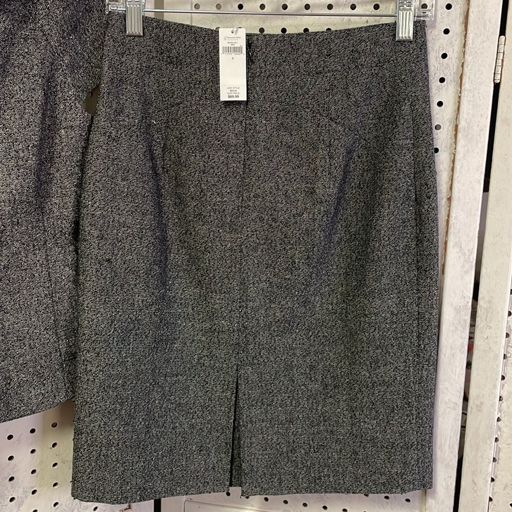 NWT Banana Republic - Picture 7 of 9